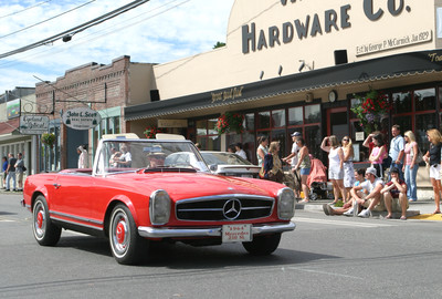 20400 Classic Car Parade