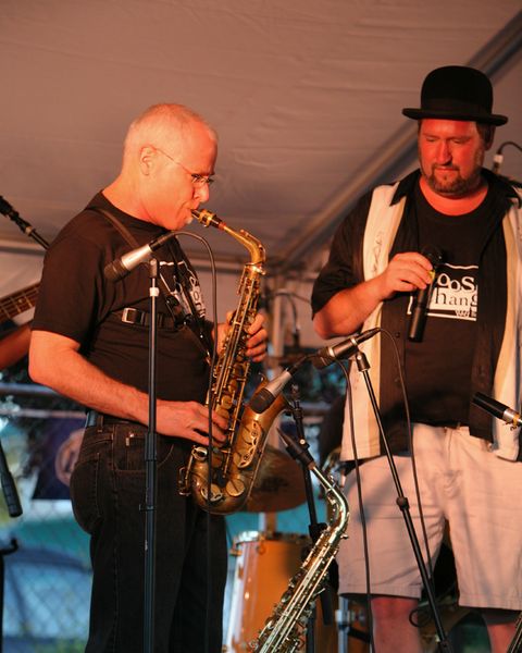 6027 Loose Change at the Beer Garden 2008