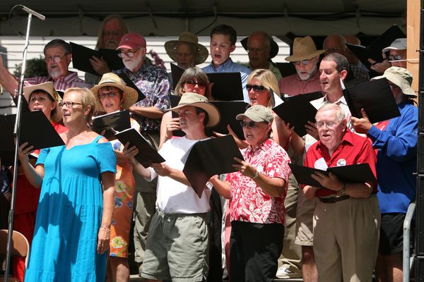 8123 Gospel in the Park Choir 2008