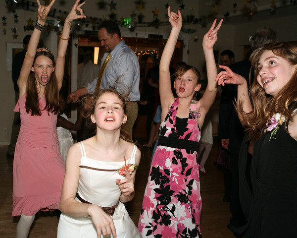 2233_Father-Daughter_Dance_2008