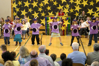 6224 Third Grade Program 06