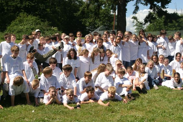 8872 5gr Graduation 2005