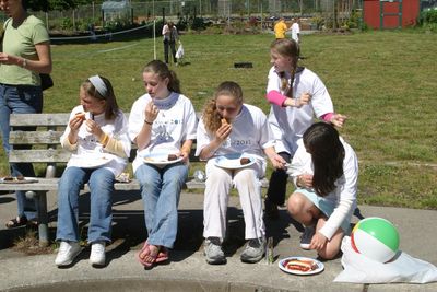 8906 5gr Graduation 2005