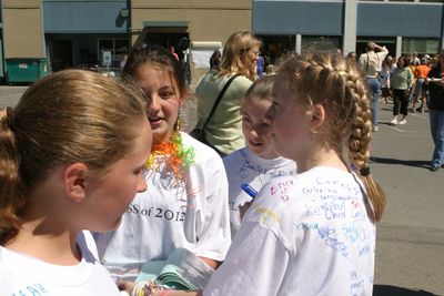 8912 5gr Graduation 2005