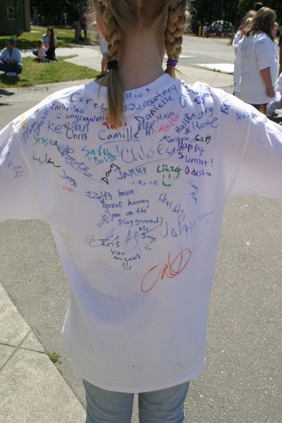 8928 5gr Graduation 2005