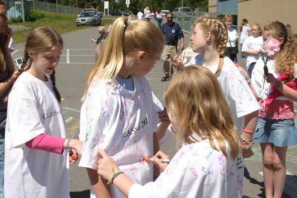 8945 5gr Graduation 2005