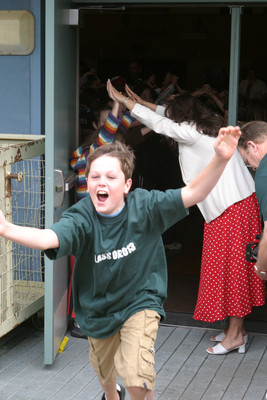 7738 5gr Graduation 2006