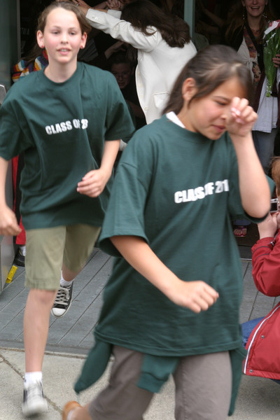 7748 5gr Graduation 2006