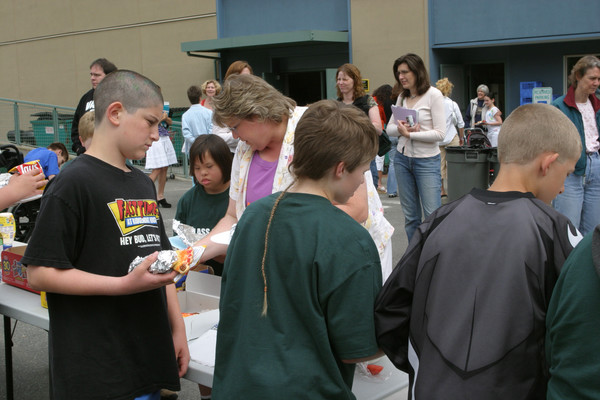 7765 5gr Graduation 2006
