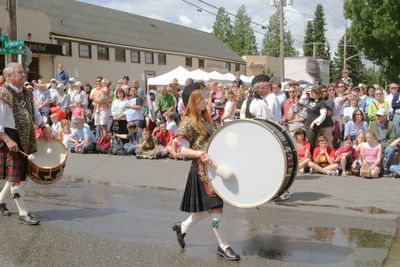 9521 Festival 05 Parade1