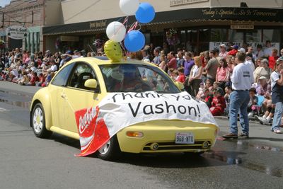 9538 Festival 05 Parade1