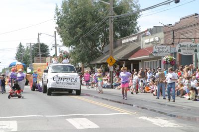 9576 Festival 05 Parade1