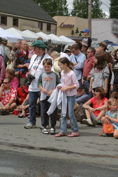 9583 Festival 05 Parade1