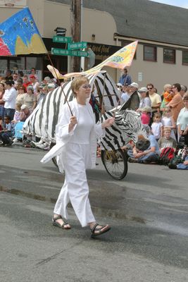 9595 Festival 05 Parade1