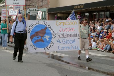 9601 Festival 05 Parade1