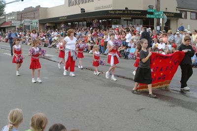 9619 Festival 05 Parade1