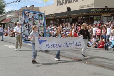 9641 Festival 05 Parade1