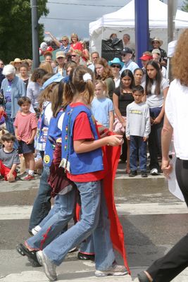 9669 Festival 05 Parade2