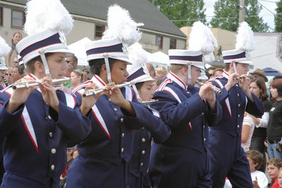 9711 Festival 05 Parade2