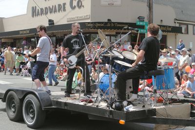 9803 Festival 05 Parade2