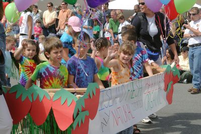 9462 Festival 05 Kids Parade