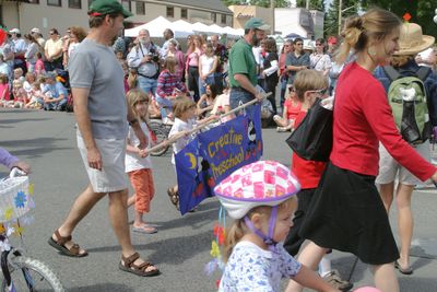 9466 Festival 05 Kids Parade