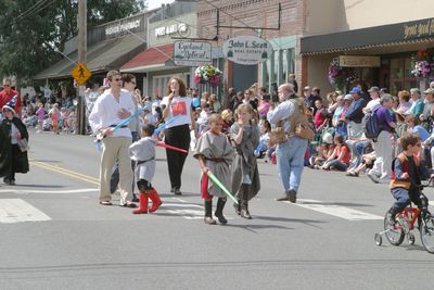 9472 Festival 05 Kids Parade