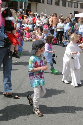 9485 Festival 05 Kids Parade