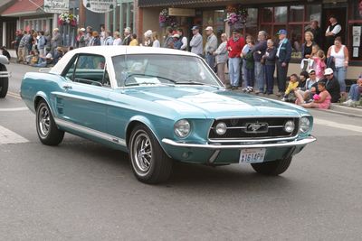 0729 Festival 05 Car Parade