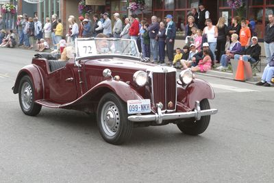 0731 Festival 05 Car Parade