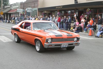 0740 Festival 05 Car Parade