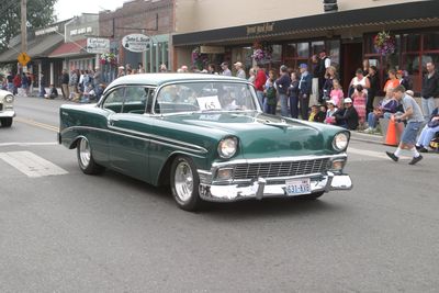 0746 Festival 05 Car Parade