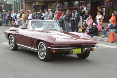 0763 Festival 05 Car Parade