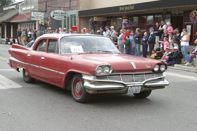 0782 Festival 05 Car Parade