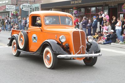 0783 Festival 05 Car Parade