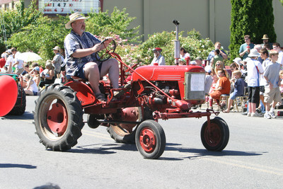 19133 Grand Parade