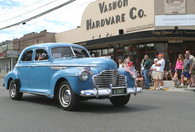 20422 Classic Car Parade