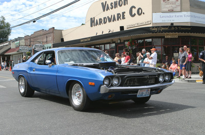 20443 Classic Car Parade