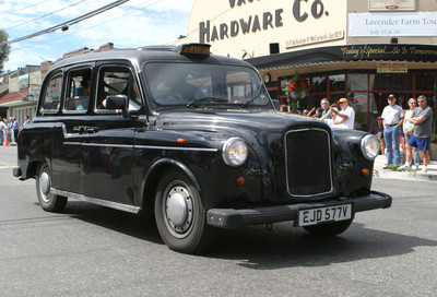 20458 Classic Car Parade