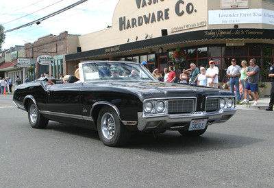 20461 Classic Car Parade