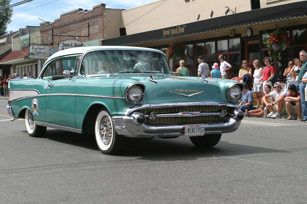 20472 Classic Car Parade