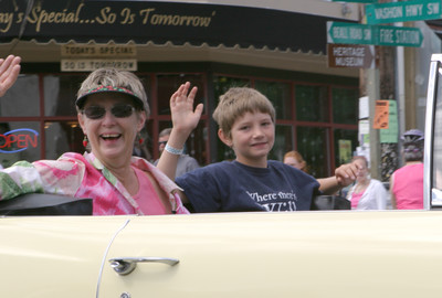 20477 Classic Car Parade