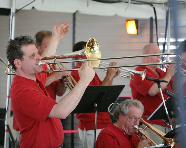 7264_Portage_Fill_Big_Band_at_Ober_Park_2008