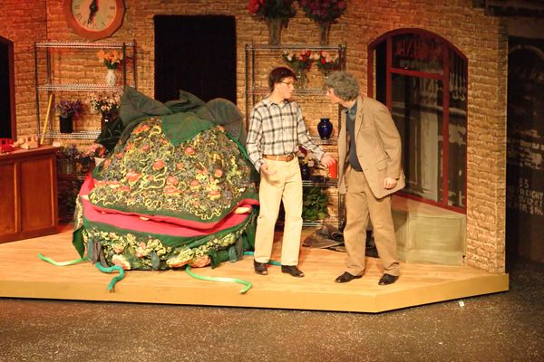 4824 Little Shop Fri