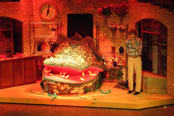 4835 Little Shop Fri