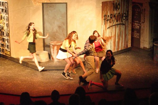 4852 Little Shop Fri