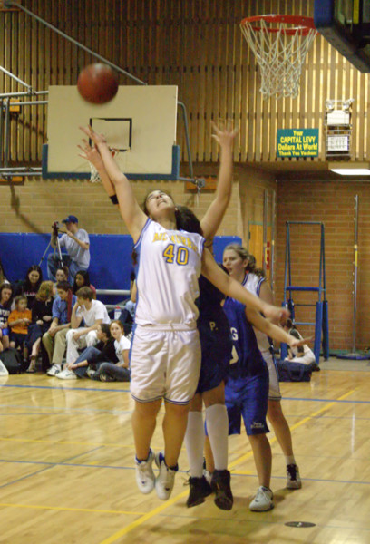 7733_Girls_Varsity_v_Orting_03012004