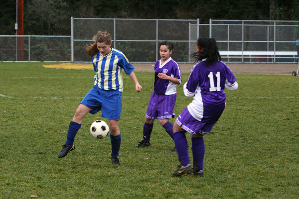 4208_McM_Girls_Soccer_v_Showalter_12112006