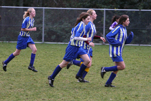 4371_McM_Girls_Soccer_v_Showalter_12112006