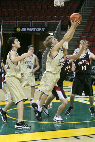 4727 McM Boys Varsity at the Key